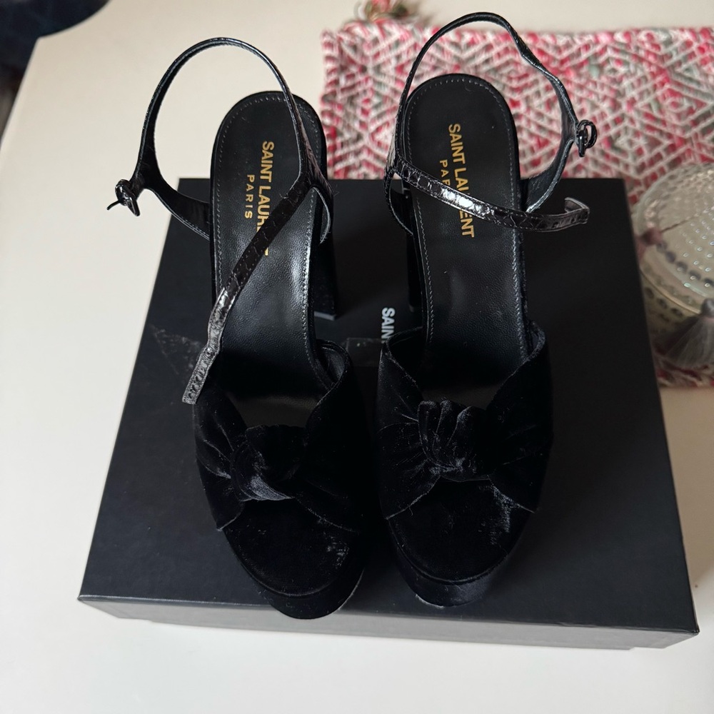 Saint Laurent Bianca sandal heels - Picture 13 of 15